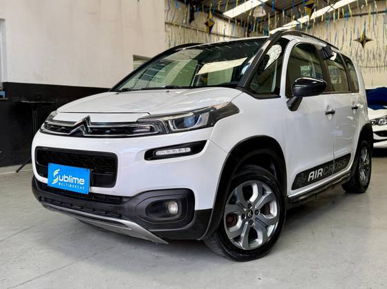 CITROËN AIRCROSS 1.6 FEEL 16V FLEX 4P MANUAL CITROËN AIRCROSS 1.6 FEEL 16V FLEX 4P MANUAL
